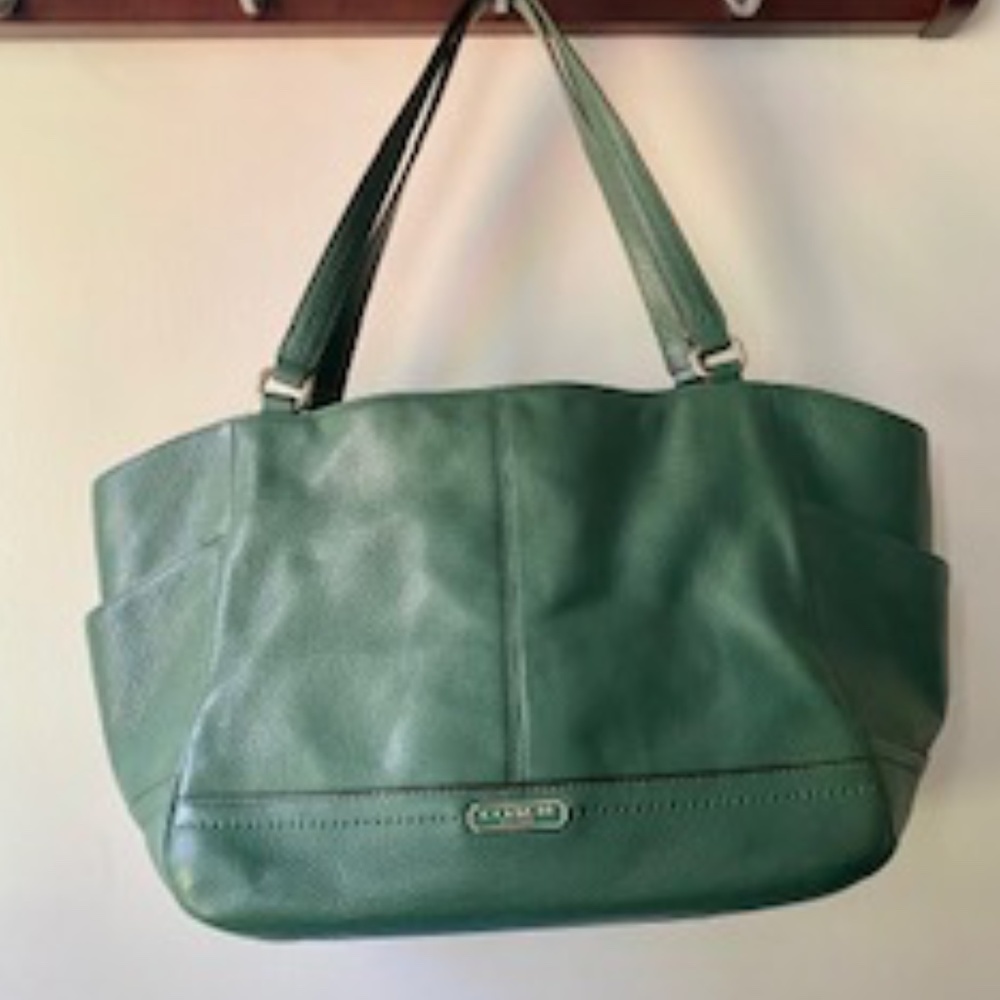 GREEN  leather COACH Tote